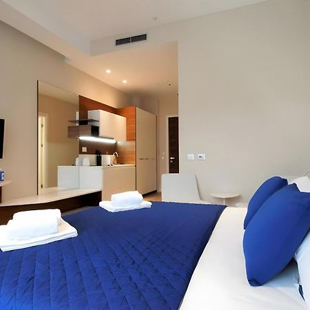 Condo Studio Plaza Budva Oda fotoğraf