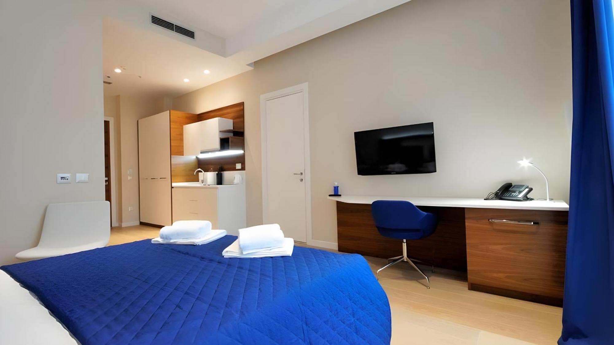 Condo Studio Plaza Budva Oda fotoğraf